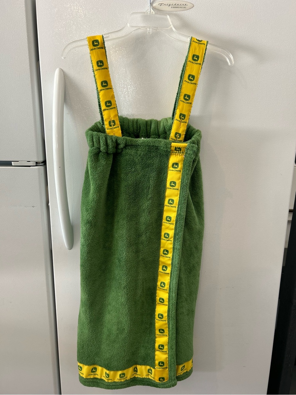 John Deere fleece shower wrap with removable straps - one size